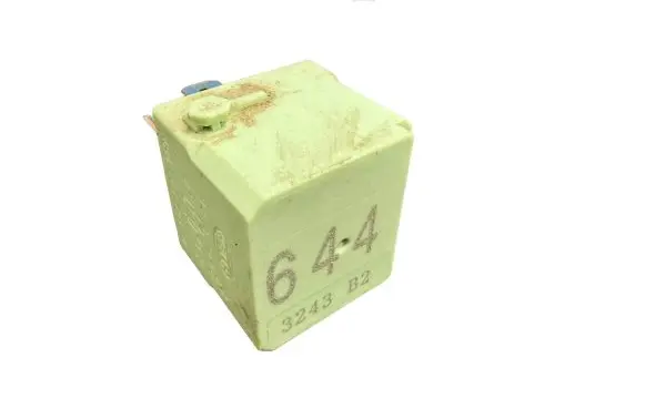 Audi A4 S4 B8 8K Other relay 4H0951253
