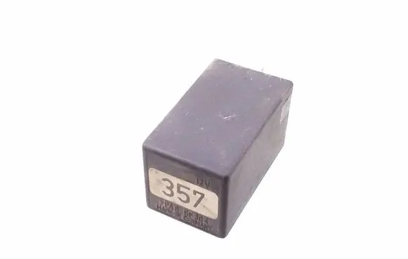 Audi A6 S6 C4 4A Other relay 4a0907307a