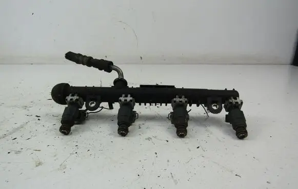 Opel Corsa C Fuel main line pipe 