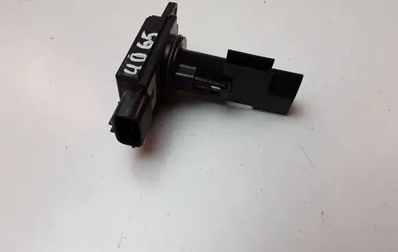 Mitsubishi Grandis Mass air flow meter MR985187