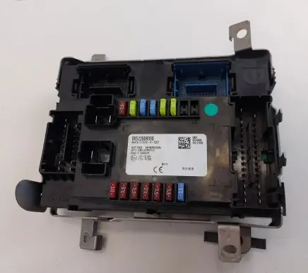 Fiat 500E Fuse module 00522008060
