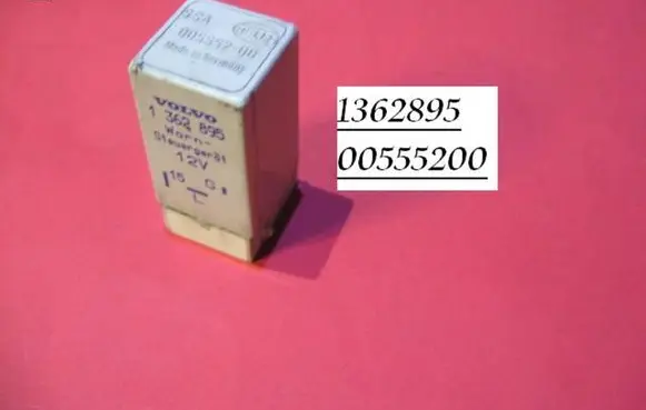 Volvo XC70 Alarm relay 1362895 00555200