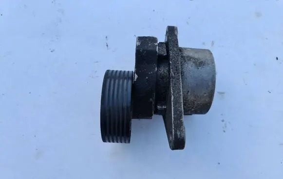 Volvo S60 Alternator belt tensioner 23405501