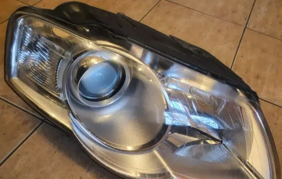Volkswagen PASSAT B6 Headlight/headlamp 55075508