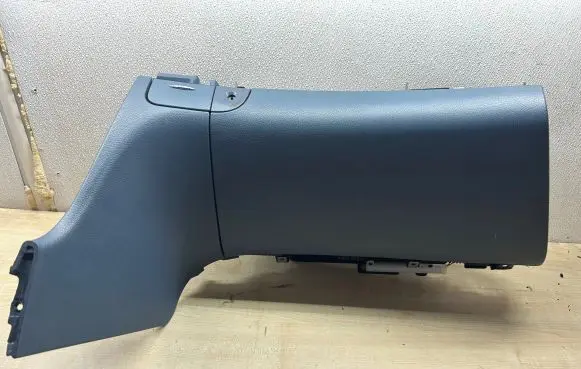 Mercedes-Benz E W211 Glove box 2116802487
