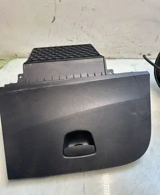 Seat Ibiza IV (6J,6P) Glove box 6J1857103E 671857095