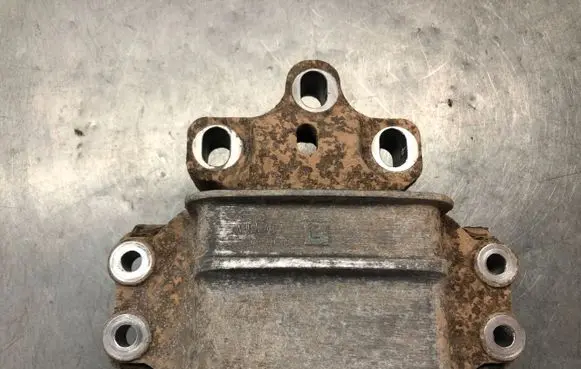 Audi Q3 8U Gearbox mount 8U0199555L