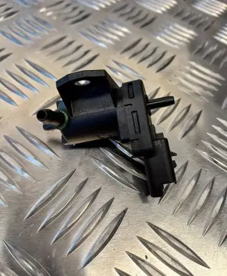Valve vacuum