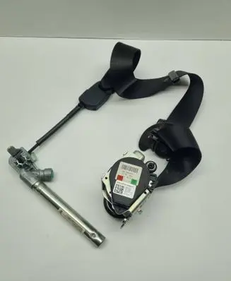 Maserati Ghibli Front seatbelt 627069500 011R000 6700174260