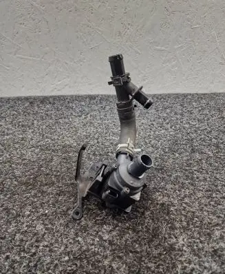 Porsche Macan (95B) Electric auxiliary coolant/water pump 06H121601M