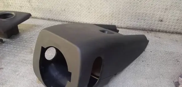 Volkswagen PASSAT B7 Steering wheel column trim 3C0858560D