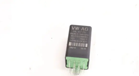 Skoda Octavia Mk3 (5E) ABS relay 04L907282