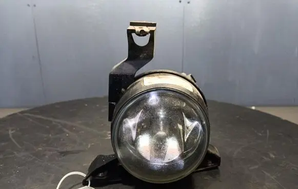 Skoda Octavia Mk2 (1Z) Front fog light