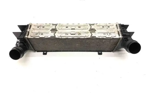 BMW X3 F25 Intercooler radiator 7593852 739123