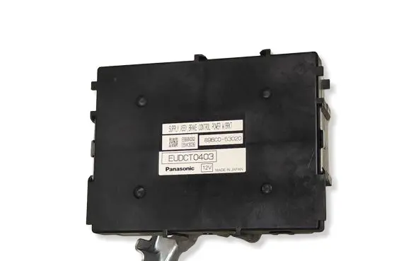 Lexus IS III XE30 Light module LCM E668N082 896C053020 EUDCT0403