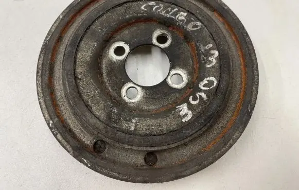 Opel Combo C Crankshaft pulley