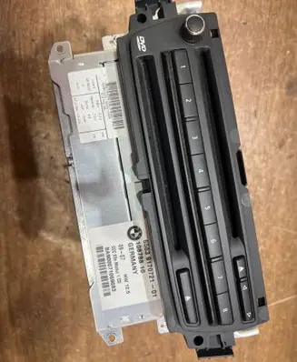 BMW 3 E90 E91 Radio/CD/DVD/GPS head unit 9170721 10878810 BA900071069083