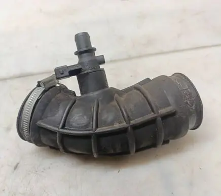 Volvo V70 Intercooler hose/pipe 9445831