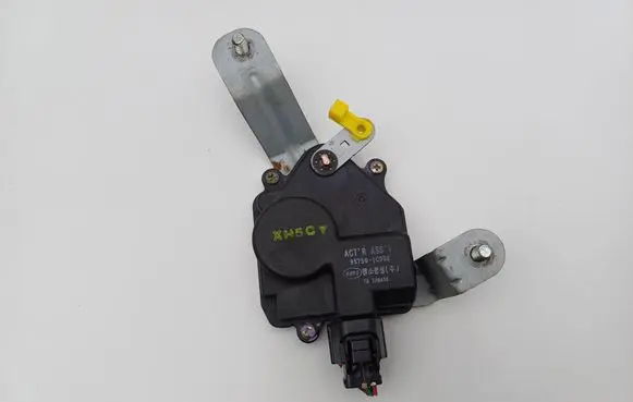 Hyundai Getz Tailgate boot lock/latch motor 957501C000