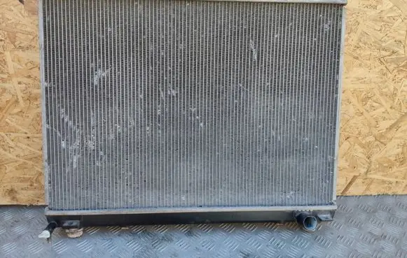 Mitsubishi Pajero Coolant radiator