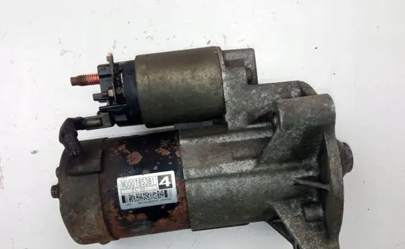 Peugeot 206 Starter motor M000T85381