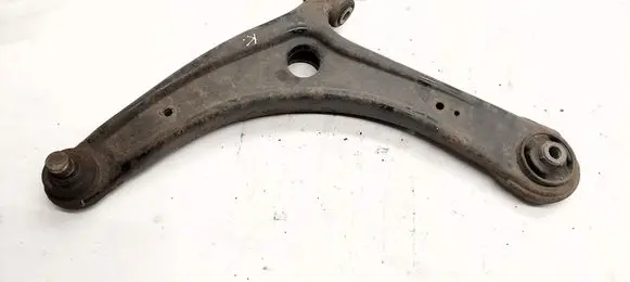 Mitsubishi Outlander Front lower control arm/wishbone 