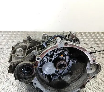 Hyundai Tucson TL Manual 6 speed gearbox 430003D847