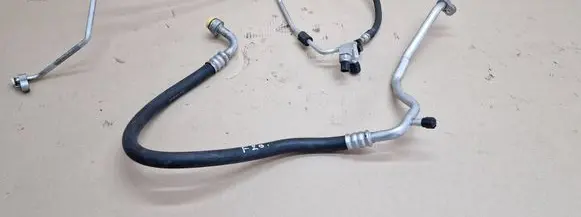 BMW 1 F20 F21 Air conditioning (A/C) pipe/hose 9212236