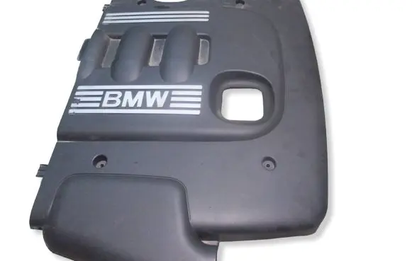BMW 5 E60 E61 Engine cover (trim) 7789000