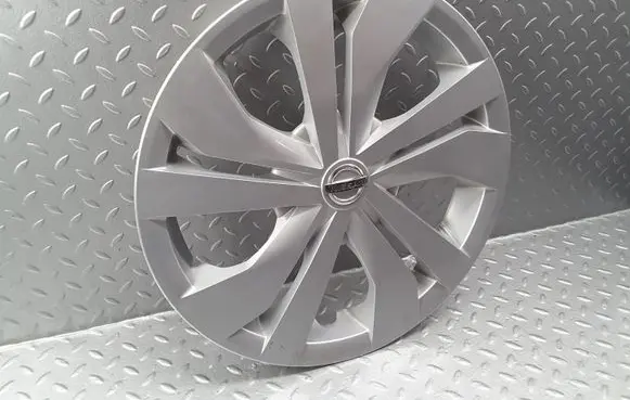 Nissan Note (E12) R15 wheel hub/cap/trim 403159ME0B