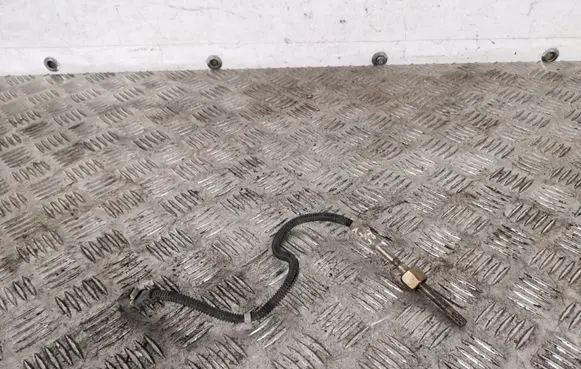 Infiniti Q50 Exhaust gas temperature sensor A0225451926