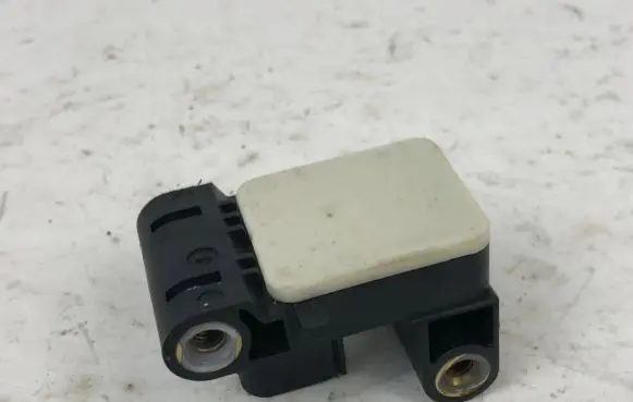 BMW X5 E70 Airbag deployment crash/impact sensor 6911003 0285003900 030112