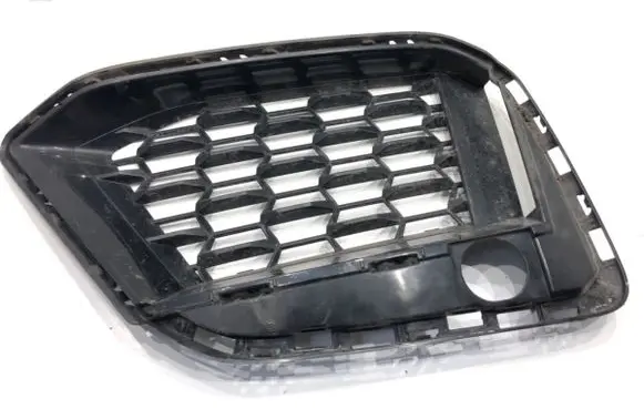 BMW 5 G30 G31 G38 Front bumper lower grill 8098670