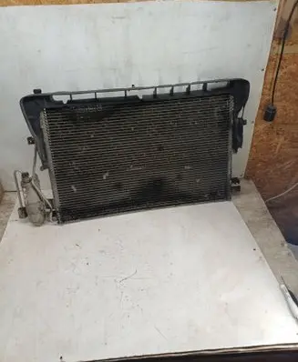 Volvo XC90 A/C cooling radiator (condenser) 