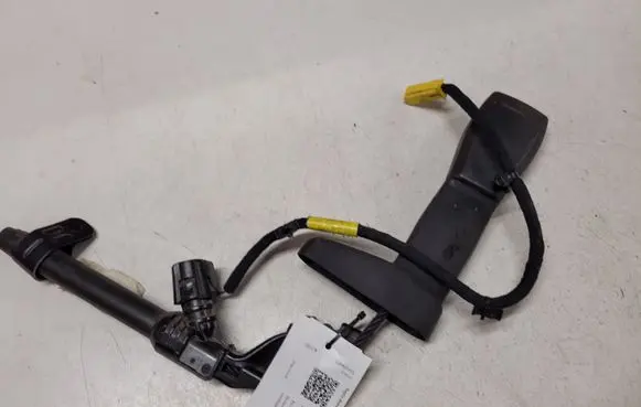 Volvo S40 Front seatbelt buckle 330803354 13217491 606672100