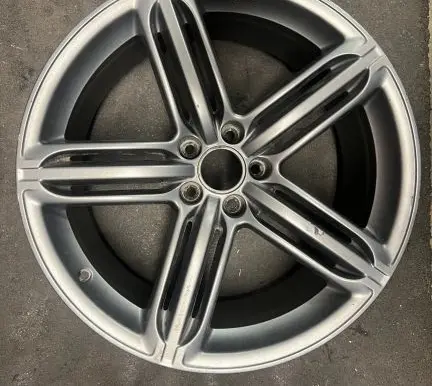 Audi A7 S7 4G R20 carbon fiber rim 4H0601025T