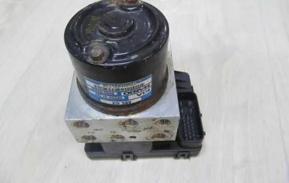 KIA Shuma ABS Pump OK2NA437AE 7428