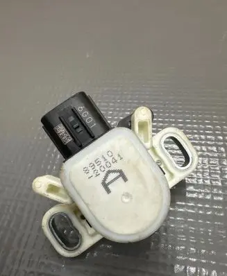 Toyota Auris E180 Brake pedal sensor switch 8951020041