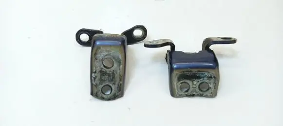 Honda CR-V Rear door upper hinge 67910SWWE01ZZ 67920SWWE01ZZ