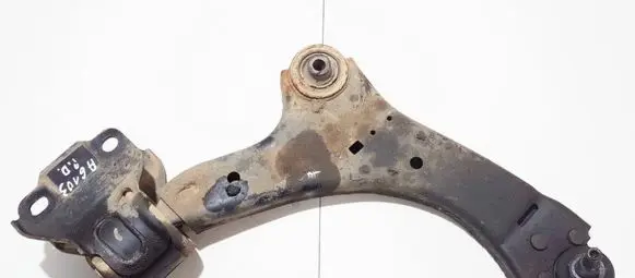 Volvo V70 Front lower control arm/wishbone