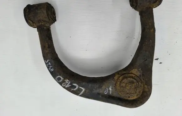 Toyota Land Cruiser (J200) Front control arm