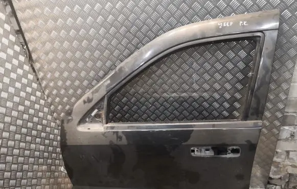 Jeep Grand Cherokee (WK) Front door