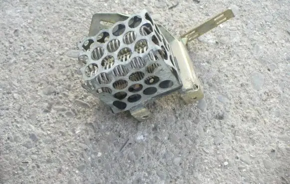 Mercedes-Benz S W126 Heater blower motor/fan resistor 0008212060