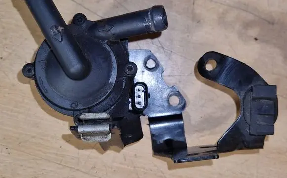 Peugeot 508 Electric auxiliary coolant/water pump 9806790780