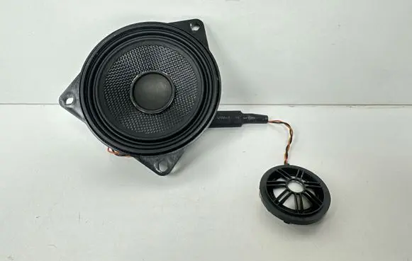 BMW 7 F01 F02 F03 F04 Rear door speaker 9141501