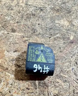Mercedes-Benz E W211 Headlight ballast module Xenon 5DD00831910