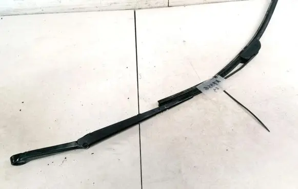 Opel Zafira A Front wiper blade arm