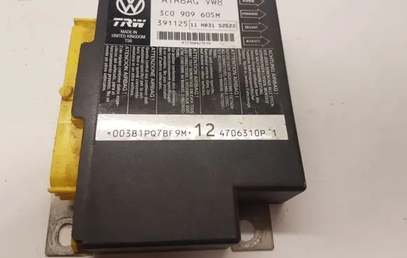 Volkswagen PASSAT B6 Airbag control unit/module 3C0909605M