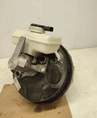 Audi A4 S4 B8 8K Master brake cylinder 8K0612103 8K0611301