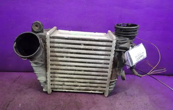 Skoda Octavia Mk1 (1U) Intercooler radiator